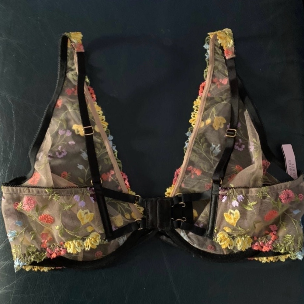 VICTORIA SECRET DREAM ANGELS SWEET PRALINE Floral Embroidered Bralette - Picture 2 of 3